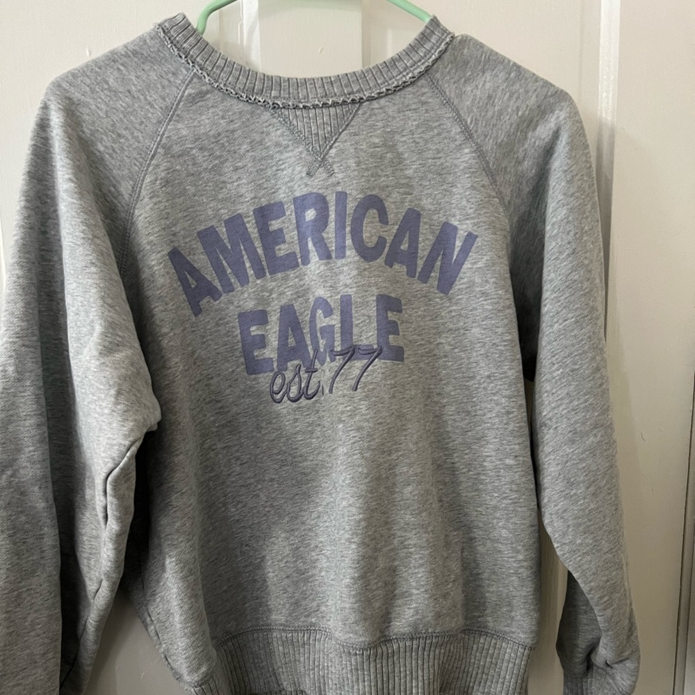 American Eagle sweatshirt size small